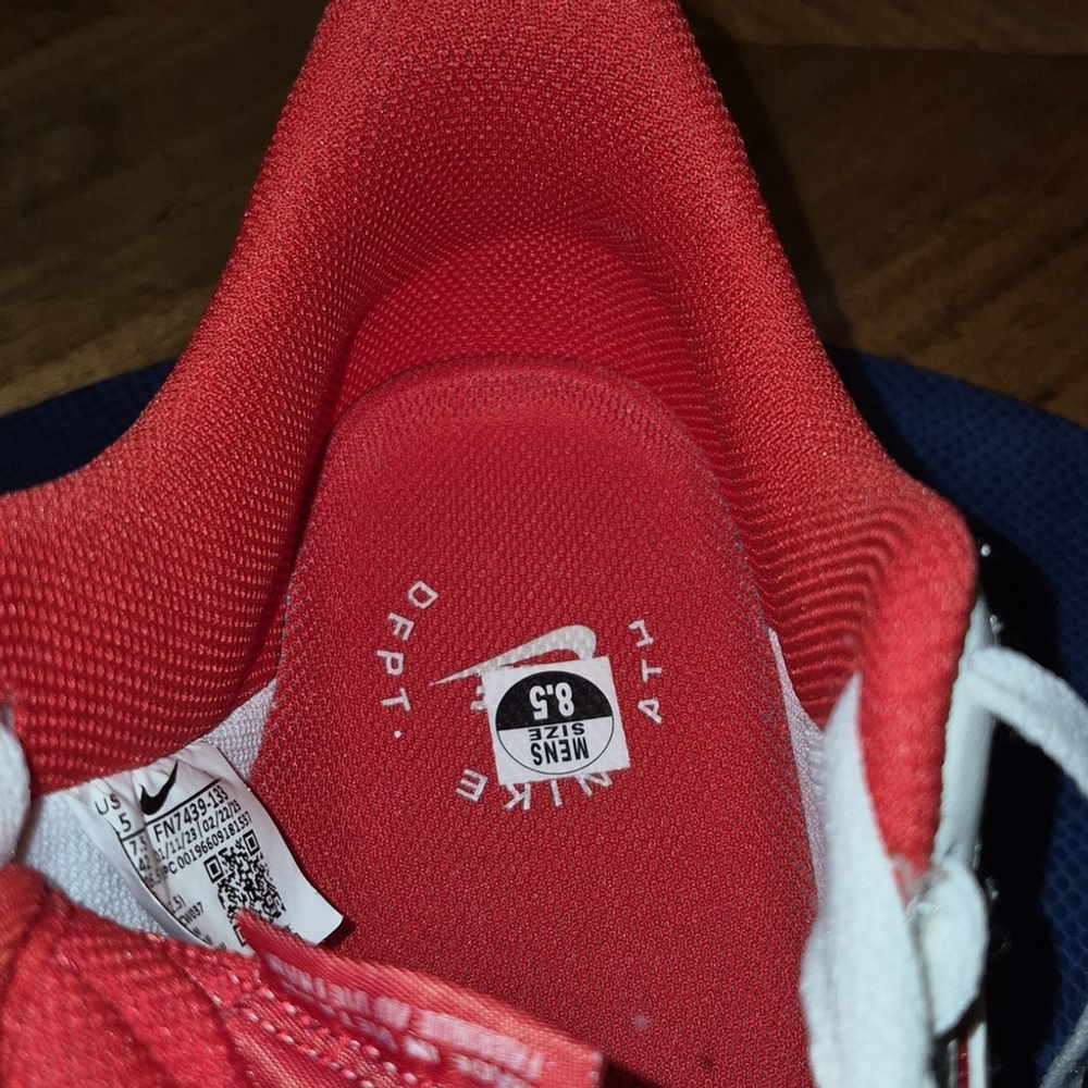 Nike Air Force '07 1 Sail/University Red AF1 Men's Basket Ball sz. 8.5 (#1715) - Picture 15 of 16